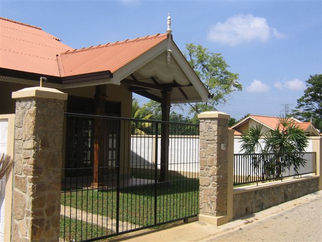 Maharagama House for sale/rent